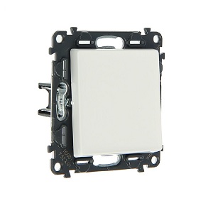 Выключатель Legrand Valena LIFE 752401, 10 А, 1 клавиша